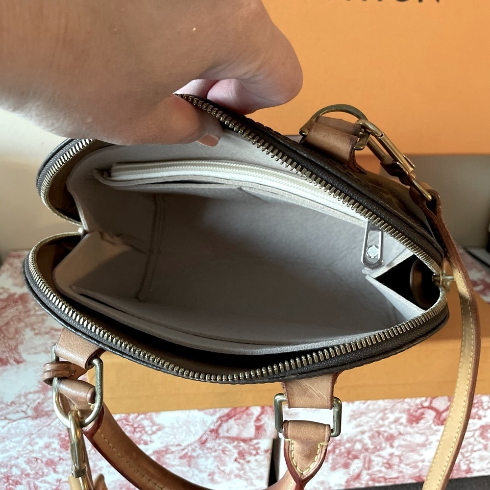Louis Vuitton Alma Bb brown monogram top handle bag - Picture 12 of 16